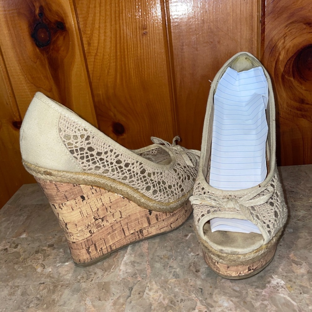 Crochet wedges